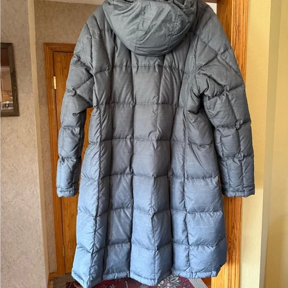 Women's North Fave Gray Puffer Coat - Picture 2 of 4